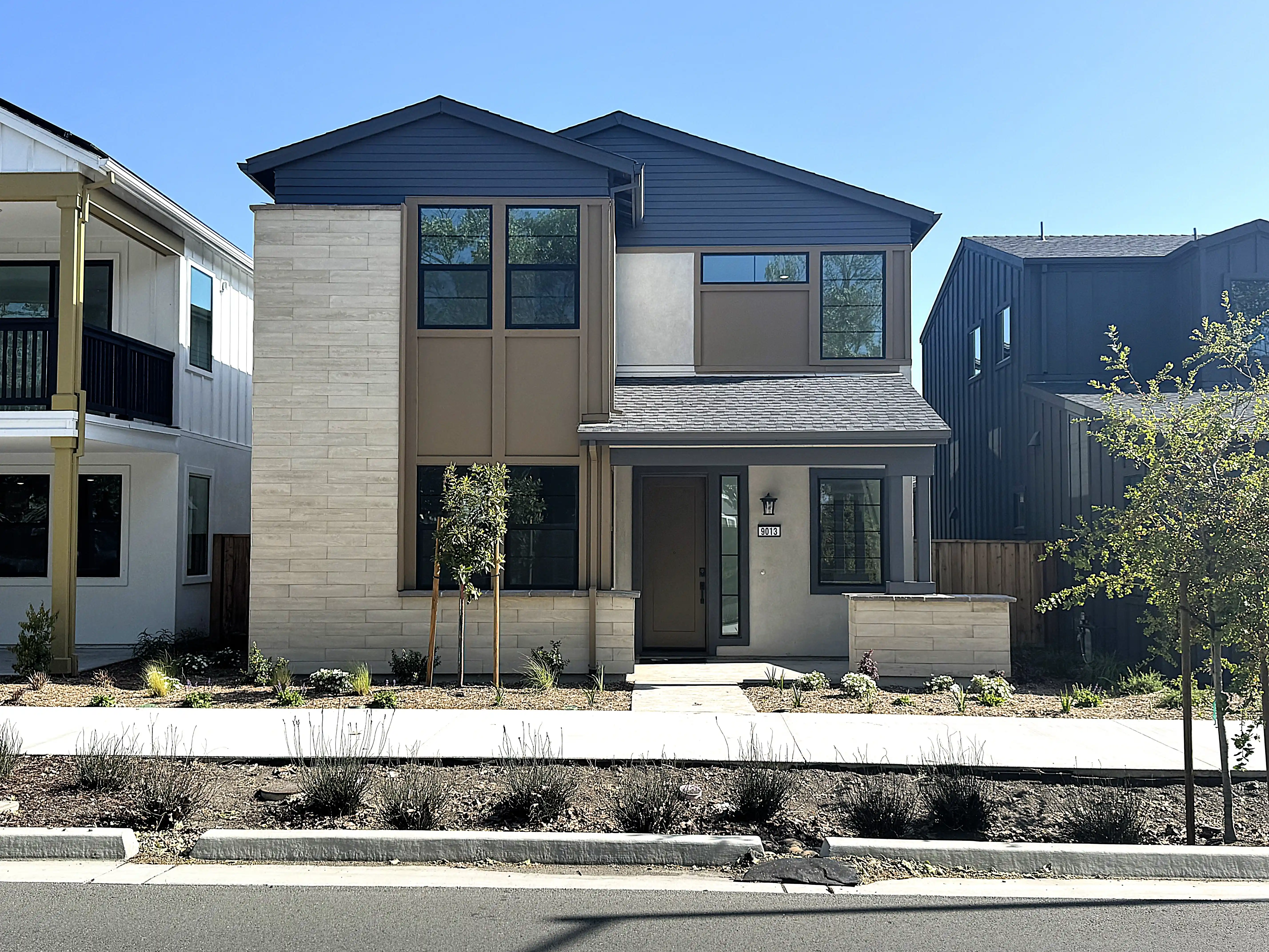 0036 9013 Camino Colegio